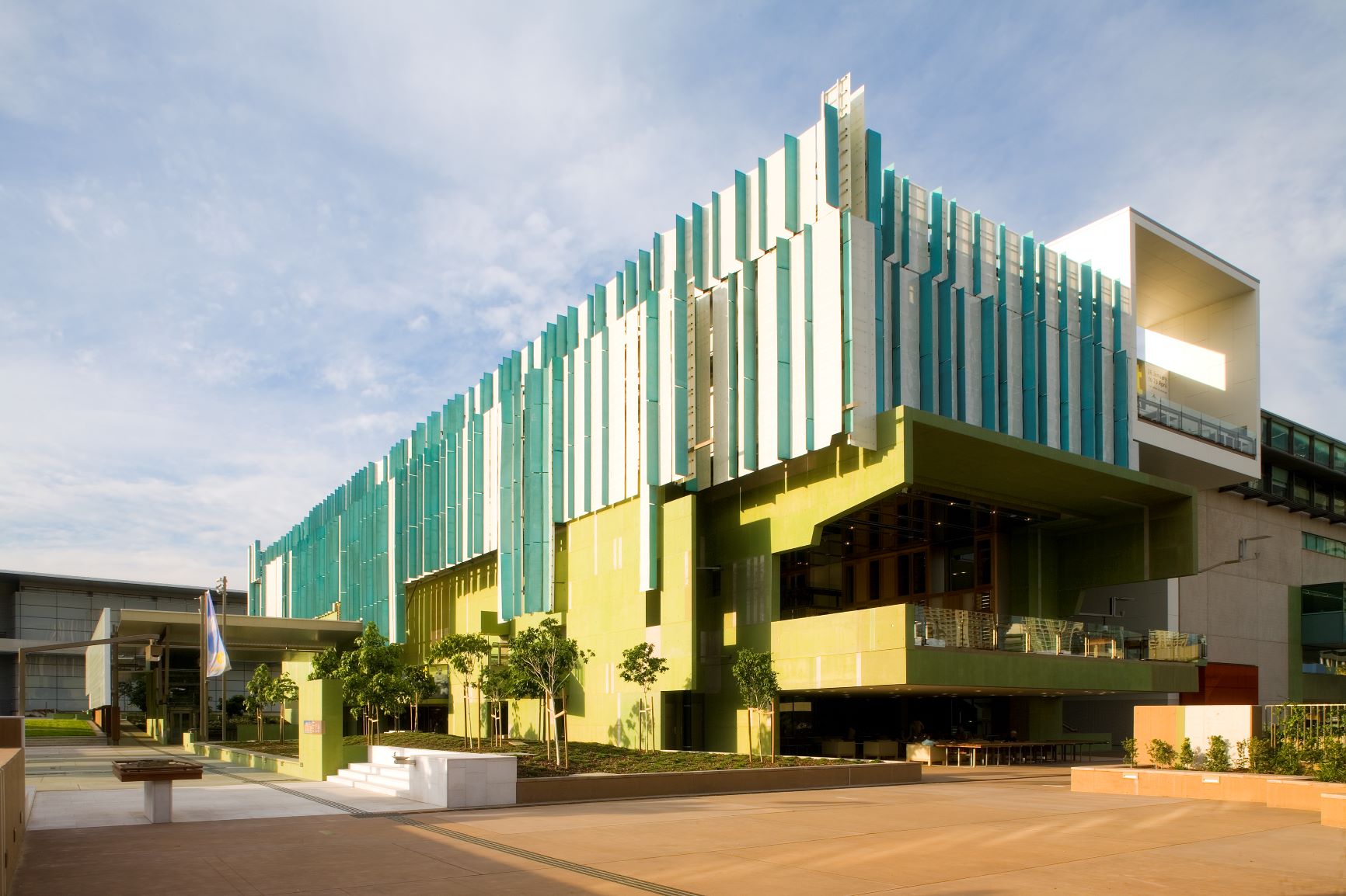 Static library. Культурный центр Квинсленда Австралия. Университет Южного Квинсленда Австралии (г. Тувумба). Художественная галерея Квинсленда в Брисбене. Проект университета.